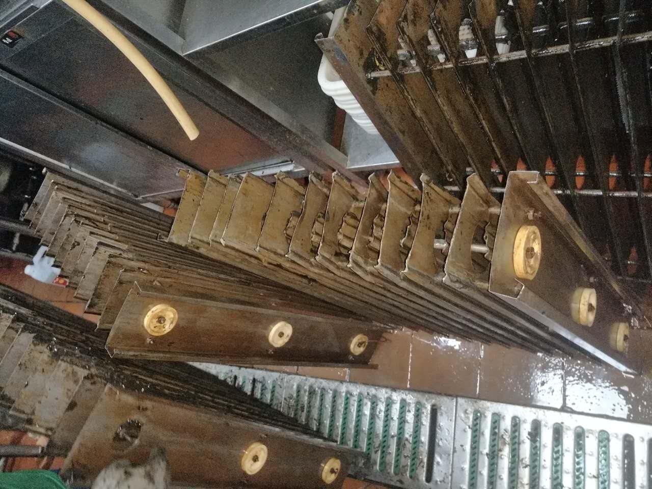 凈化器、靜電處理器清潔