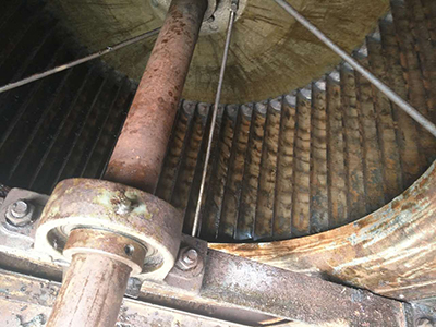 大型抽油煙機清潔