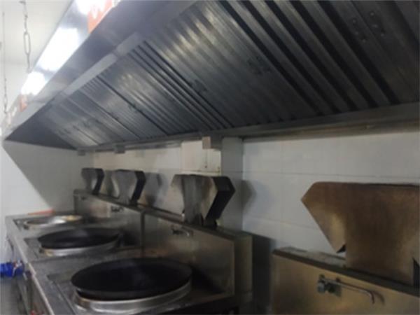 定制商用廚房設(shè)備，必須確定以下幾個方面